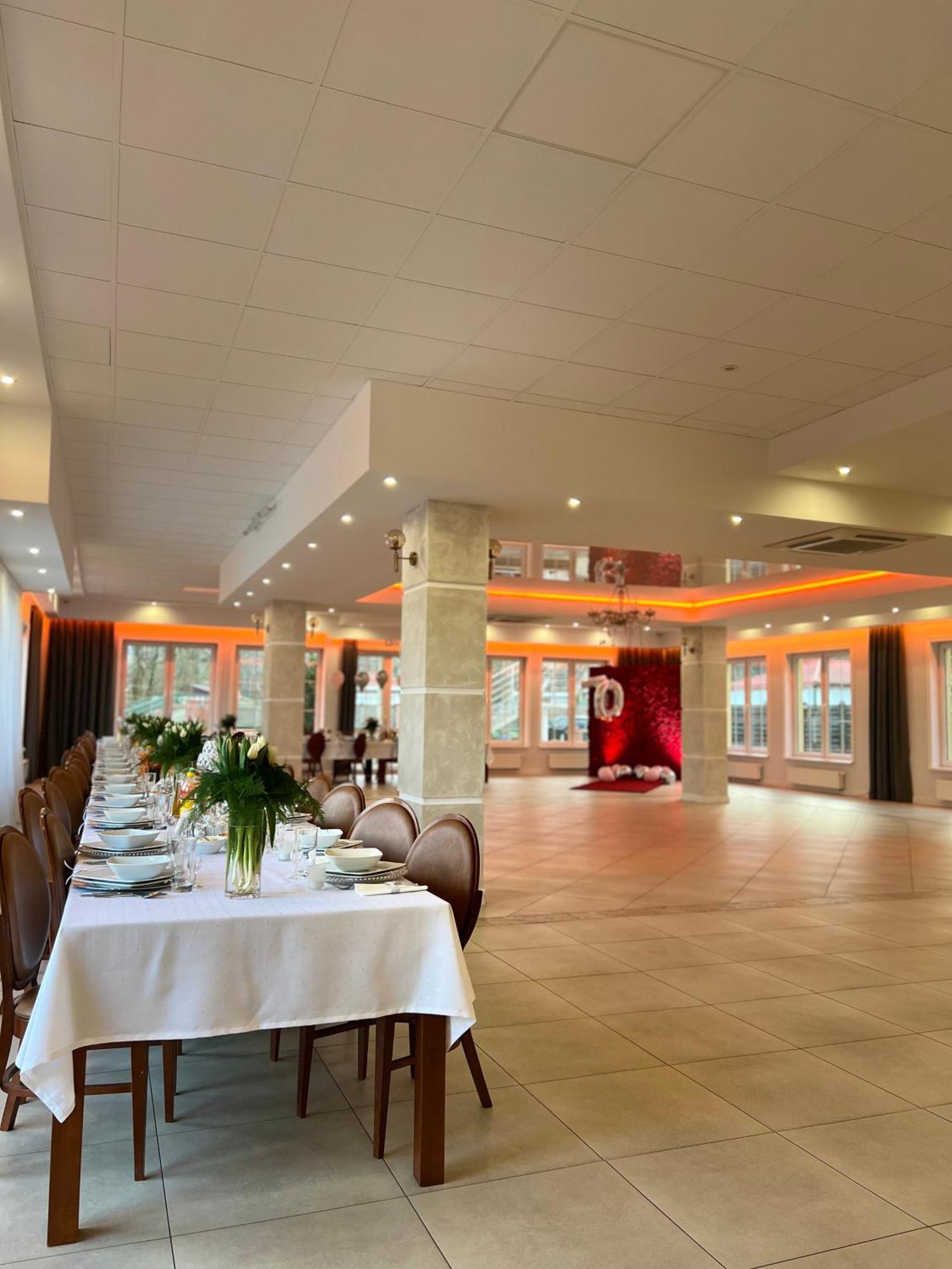 Pensjonat I Klub Jezdziecki Michelin Włocławek Dış mekan fotoğraf